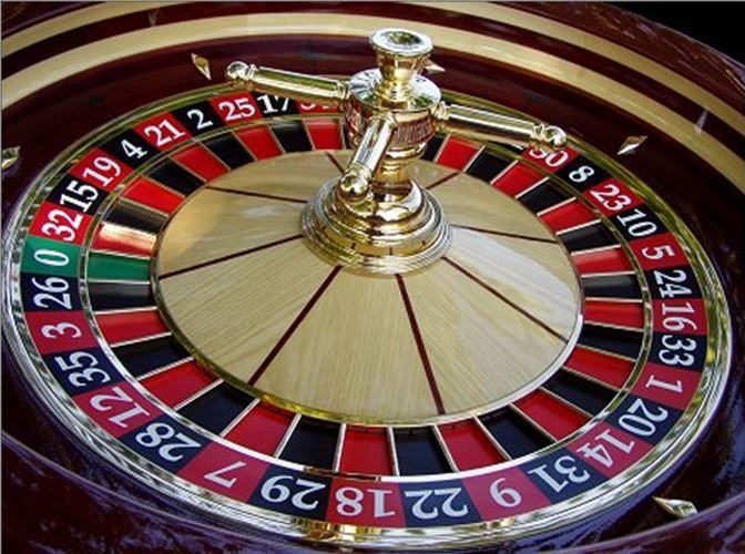 Indian Poker کھلاڑیوں کے لیے لائیو کیسینو سیکشن